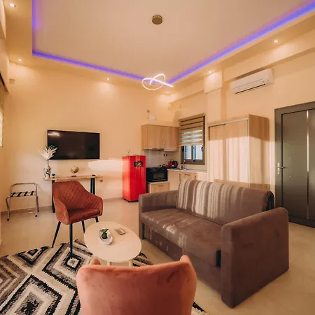 Nicolas Luxury Kourouta