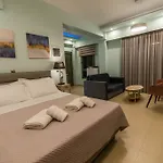 Nicolas Luxury Apartment *