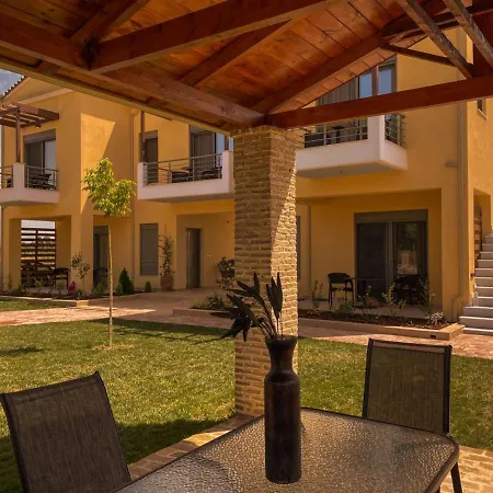 Nicolas Luxury Kourouta