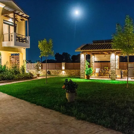 Nicolas Luxury Apartment