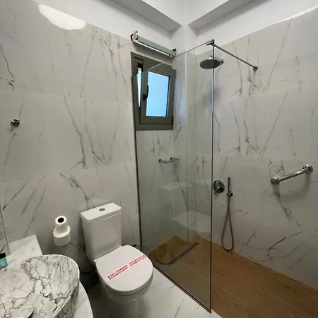 Nicolas Luxury Apartamento Kourouta