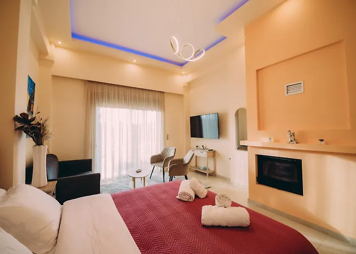 Nicolas Luxury * Κουρούτα