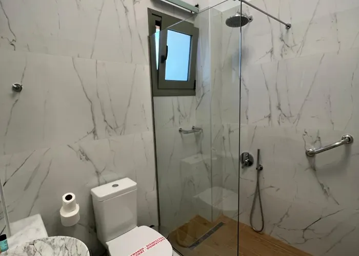 Nicolas Luxury Апартаменты Курута